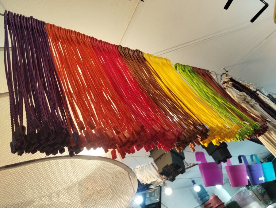 Gancho Maceta Colores Plástico Grande